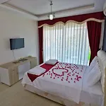 Airport Hotel Otel
